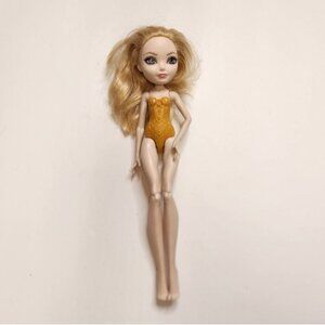 FREE WITH PURCHASE Ever After Apple White Doll 2012 Blonde Yellow Replacement
